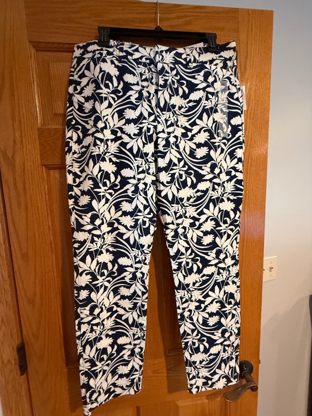 Cute Old Navy pants - new with tags